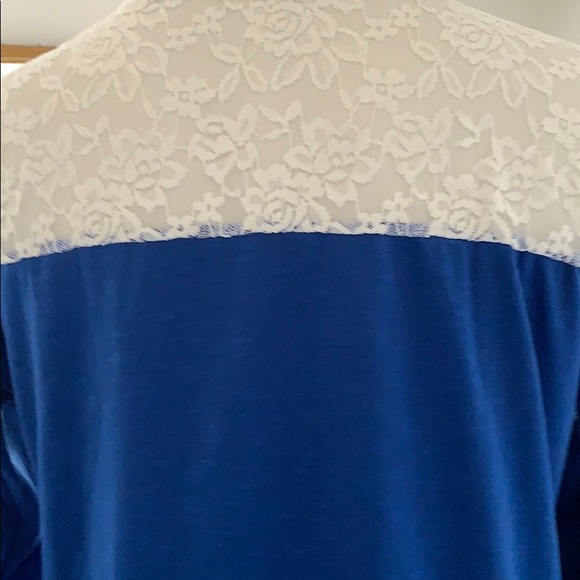 Top - Picture 3 of 4